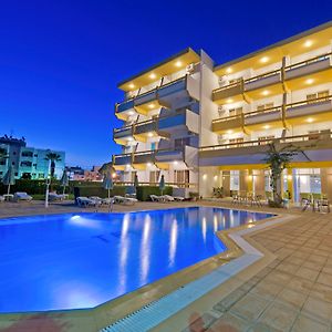 Trianta Hotel Apartments